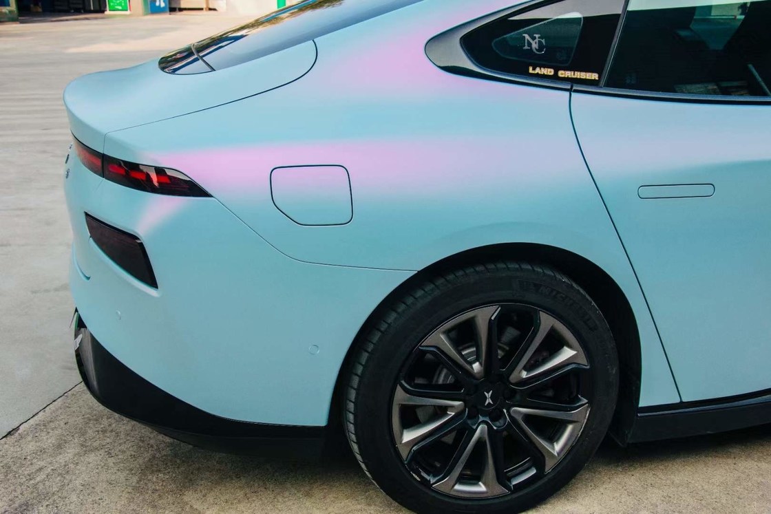 High Stretchable 7.5 Mil Thickness PET Brilliant Blue Color Wrap Film with Customized Logo for Car Paint Protection